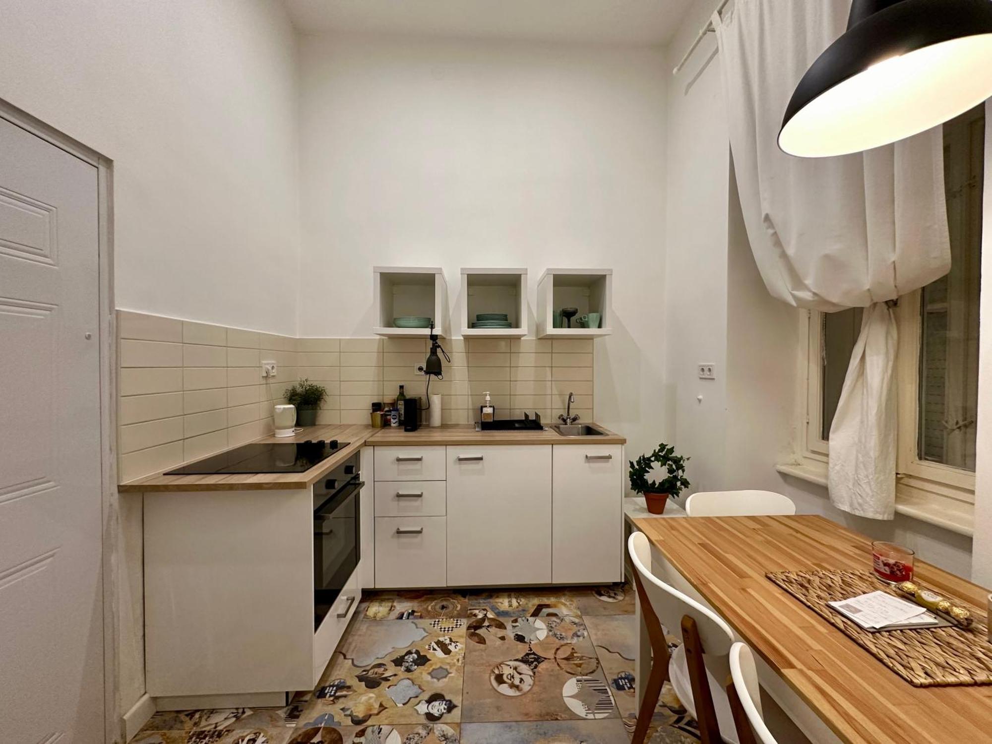 Cozy Studio Flat In The Heart Of Budapest Exterior foto